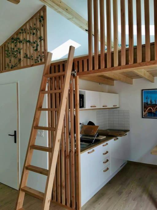 Chalet Cosy Secteur Calme Tram A 120 M Gare Aeroport Cenon Ngoại thất bức ảnh